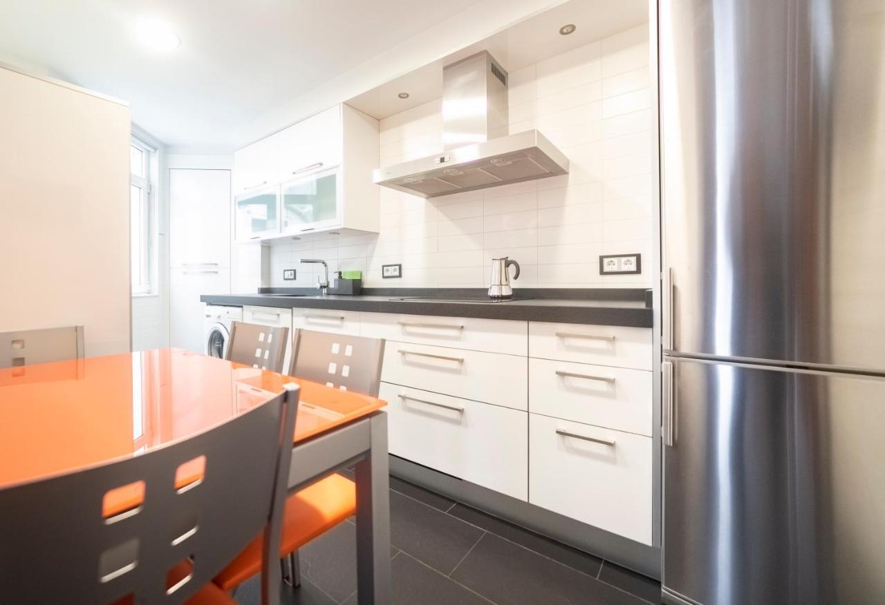Apartamento Victoria Apartment Ferrol Luaran gambar