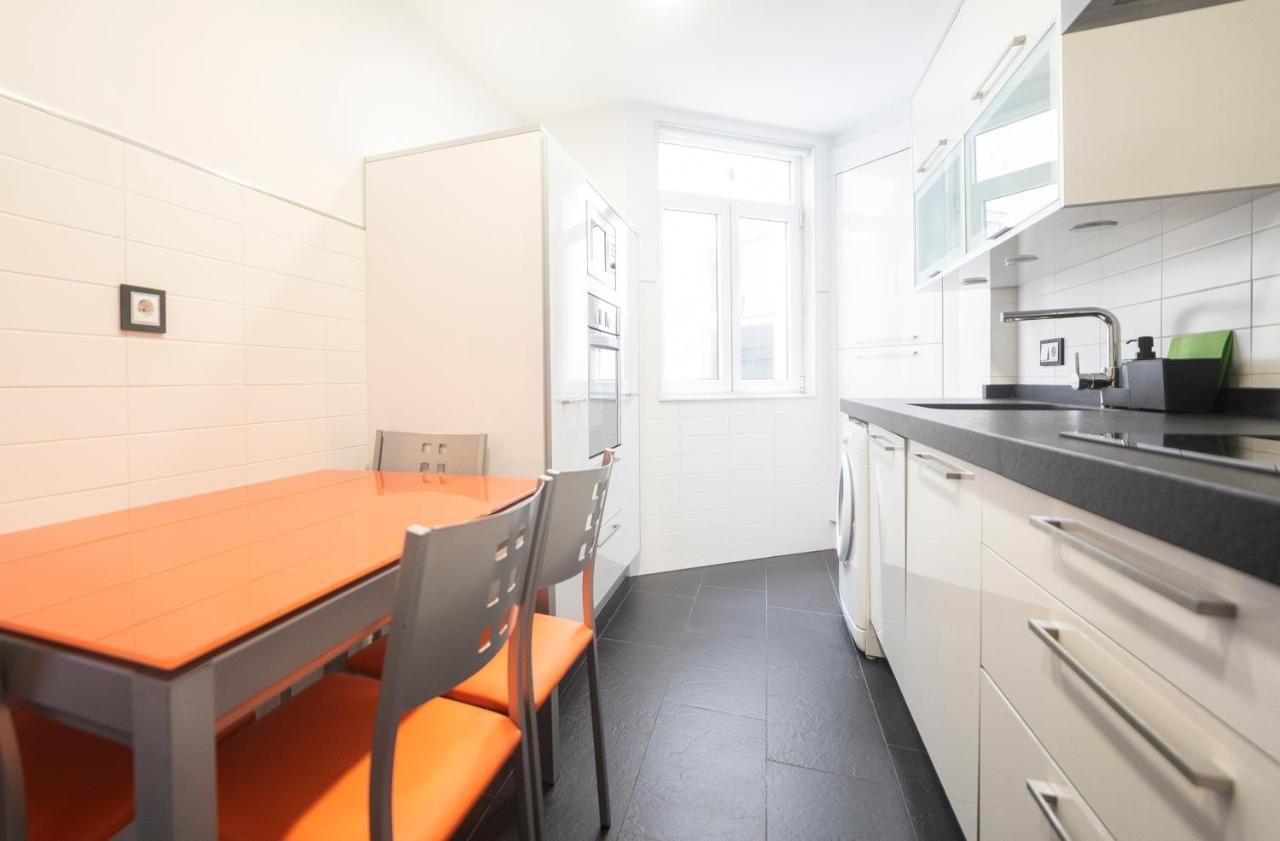 Apartamento Victoria Apartment Ferrol Luaran gambar