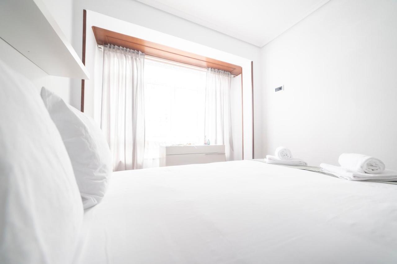 Apartamento Victoria Apartment Ferrol Luaran gambar